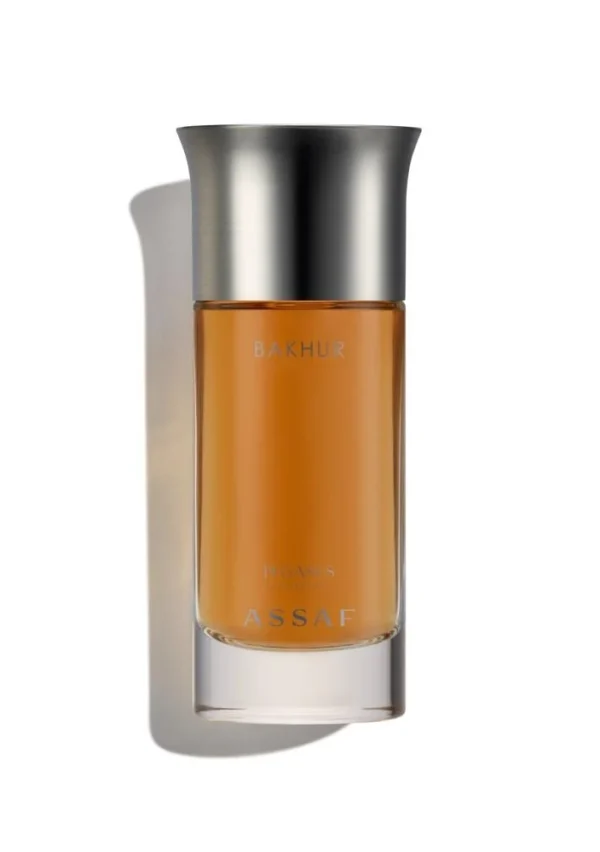 عطر بخور فاخر بنفحات دافئة